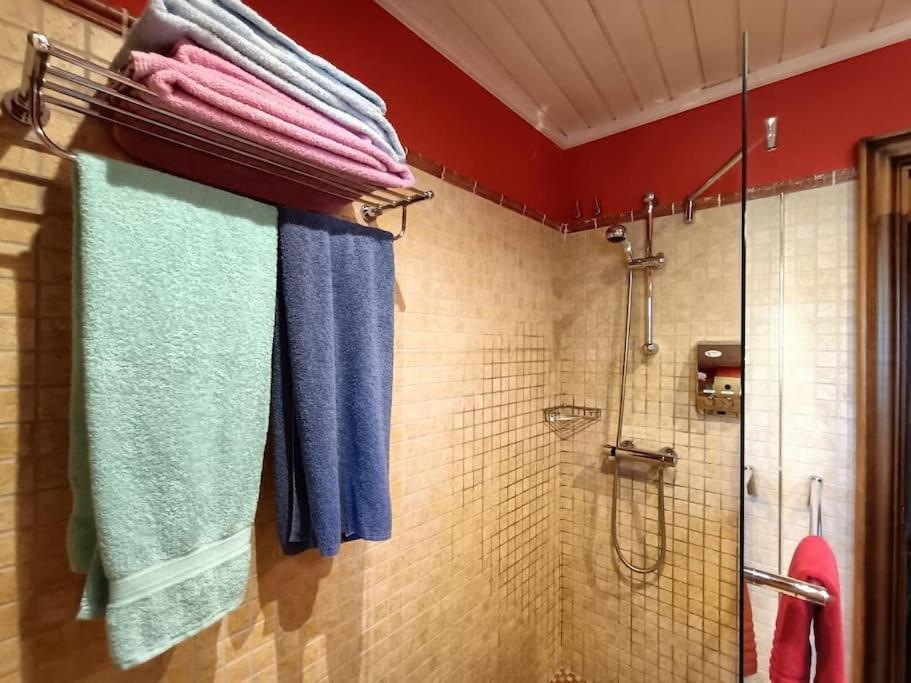 Espectacular Y Acogedor Apartamento Con Todas Las Comodidades Бьескас Экстерьер фото