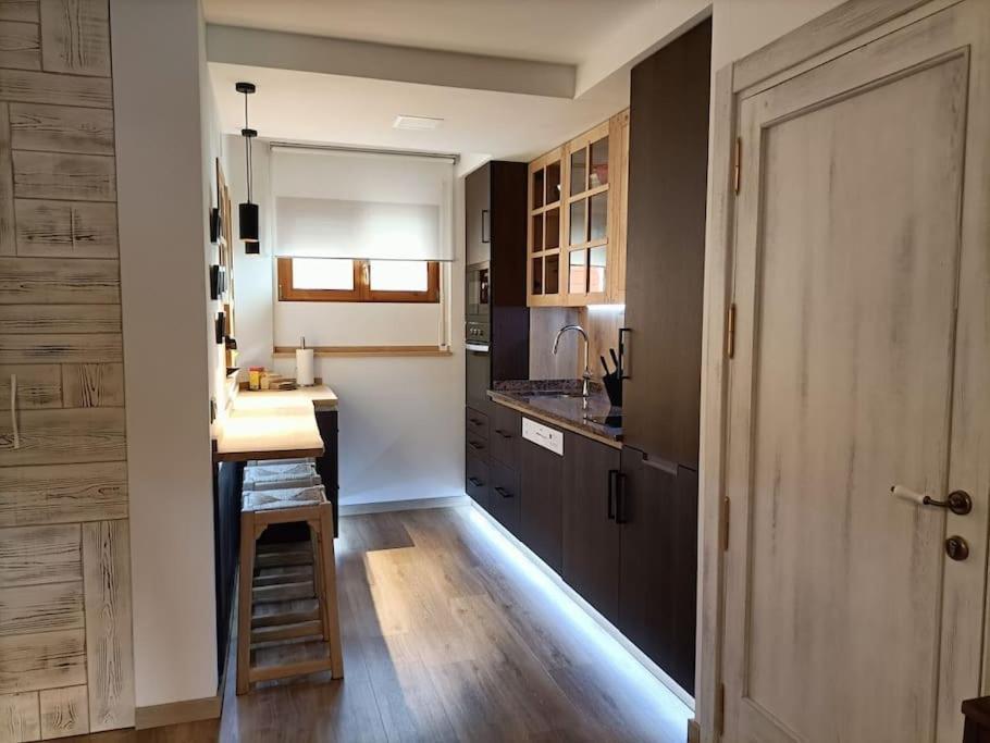 Espectacular Y Acogedor Apartamento Con Todas Las Comodidades Бьескас Экстерьер фото
