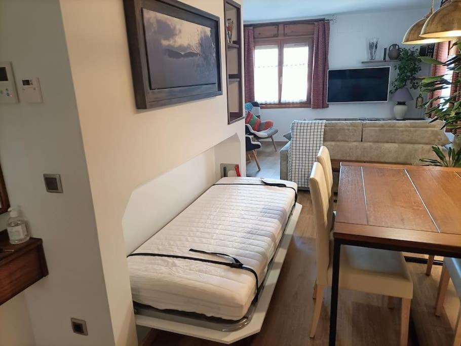 Espectacular Y Acogedor Apartamento Con Todas Las Comodidades Бьескас Экстерьер фото